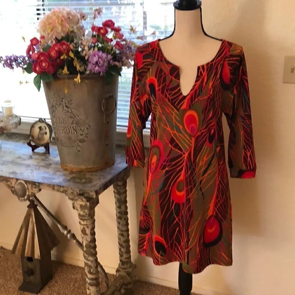 Tracy Negoshian Green and Orange Three Quarter Sleeve Shift Dress